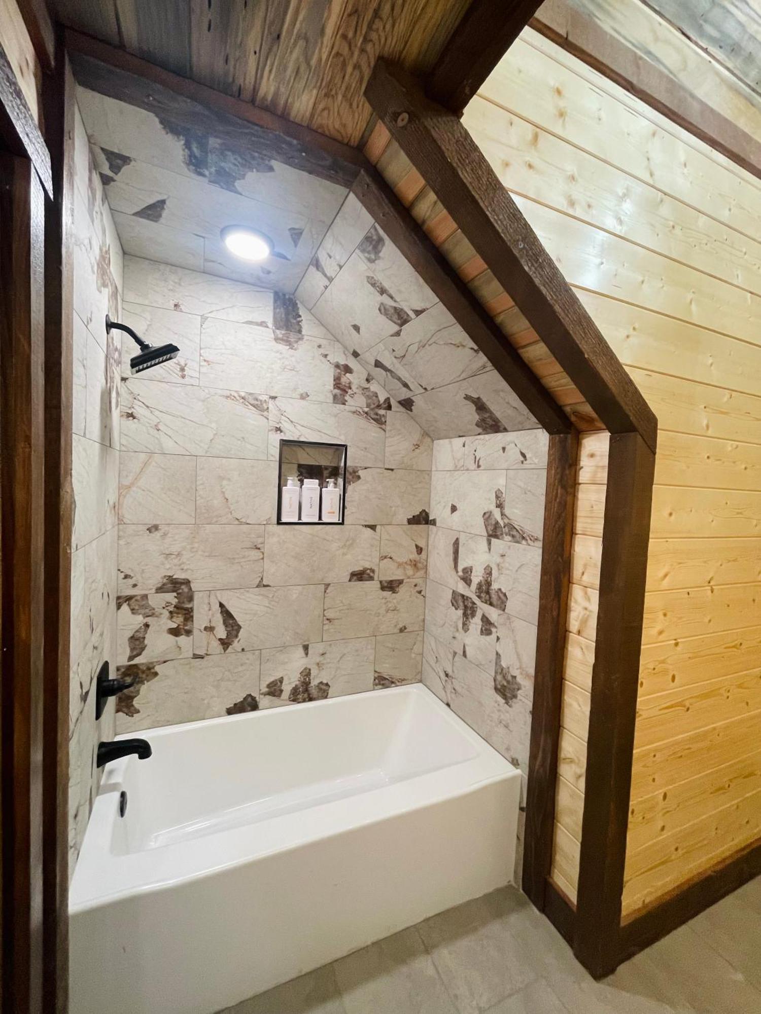 Wolf Creek Luxury Cabin Broken Bow Exterior photo